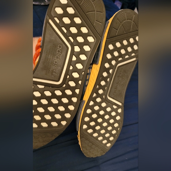 Shoe - Picture 6 of 9